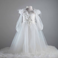 Load image into Gallery viewer, Bea Blanca