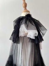 Load image into Gallery viewer, 4-5yr Sophia