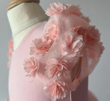 Load image into Gallery viewer, 3-9 month Everly