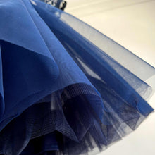 Load image into Gallery viewer, Serenade