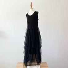 Load image into Gallery viewer, 8-9yr Chic
